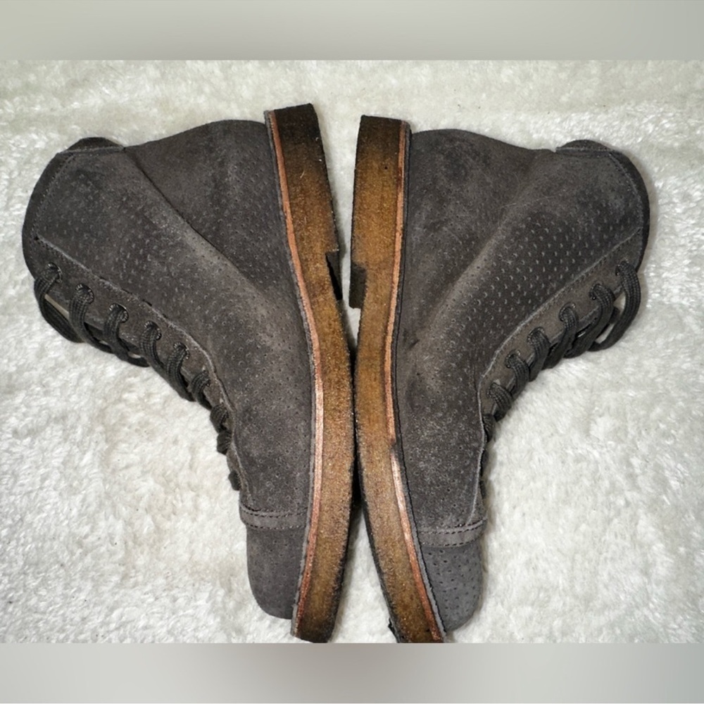 Chanel Interlocking CC Logo Brown Bootie Size 36 - Picture 9 of 13